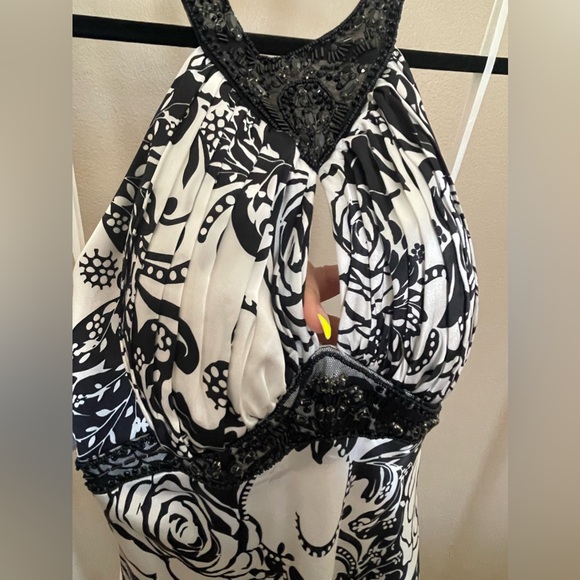 Formal Black and White Dress by Betsy & Adam - Picture 3 of 16